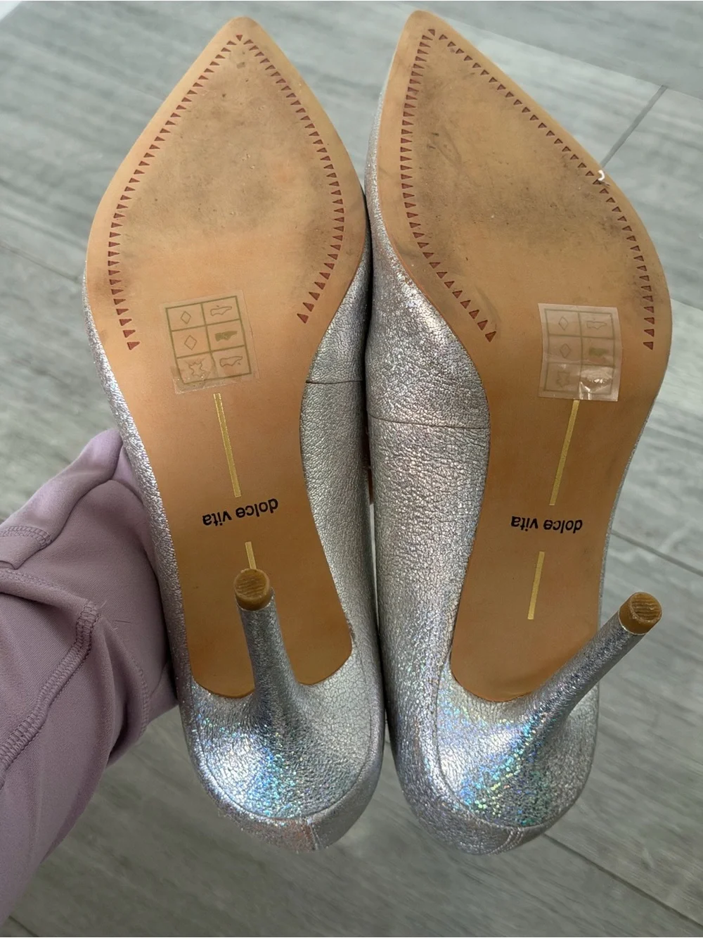 Dolce Vita Mika Pumps in Silver
